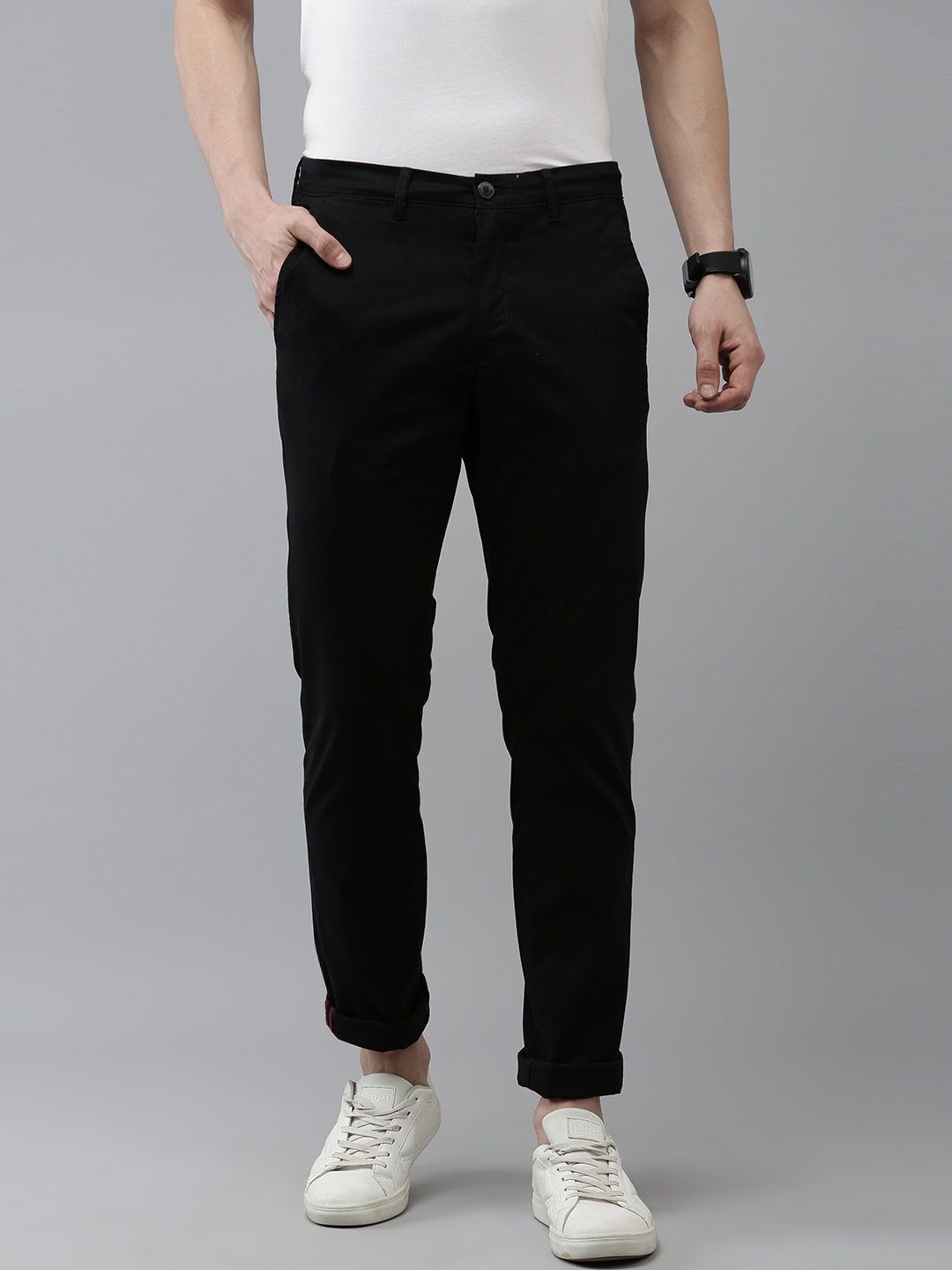 

Van Heusen Sport Men Mid-Rise Slim Fit Casual Trousers, Black
