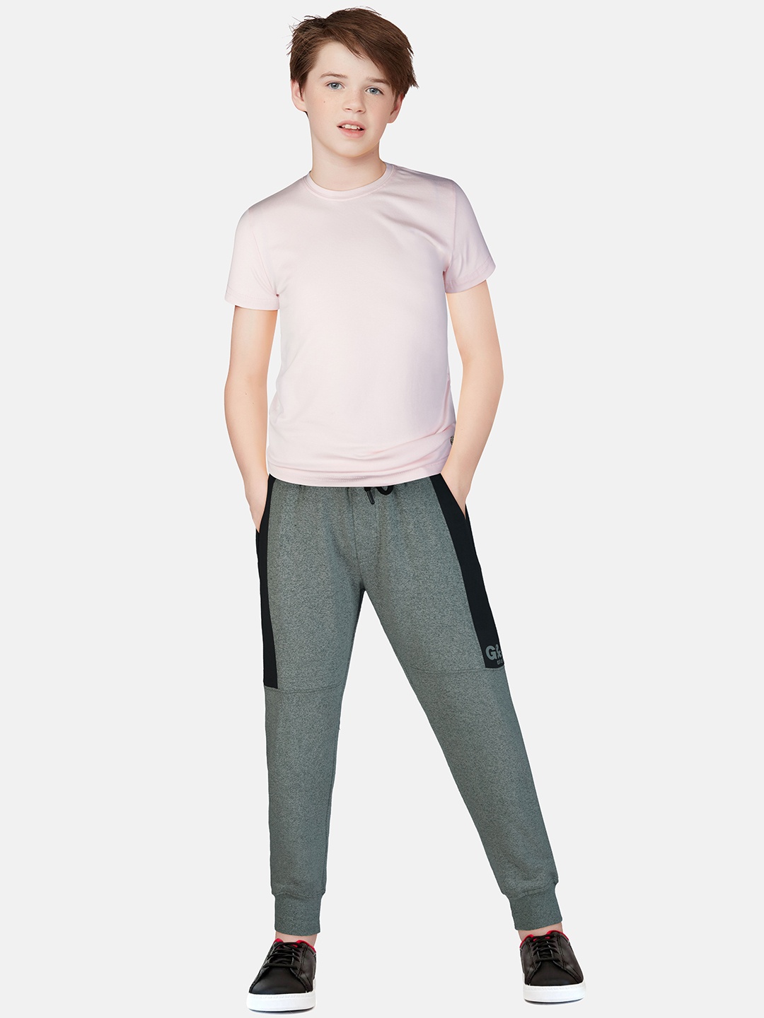 

Gini and Jony Boys Grey Solid Cotton Joggers
