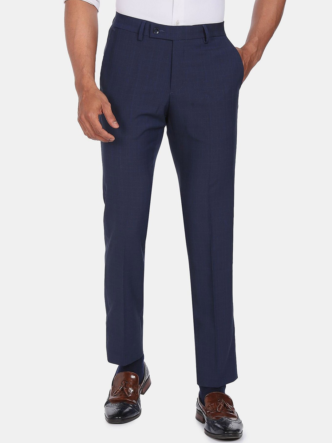 

Arrow Men Blue Checked Formal Trousers