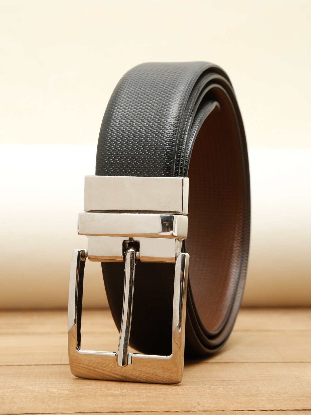 

Teakwood Leathers Men Black Textured Leather Formal Belt