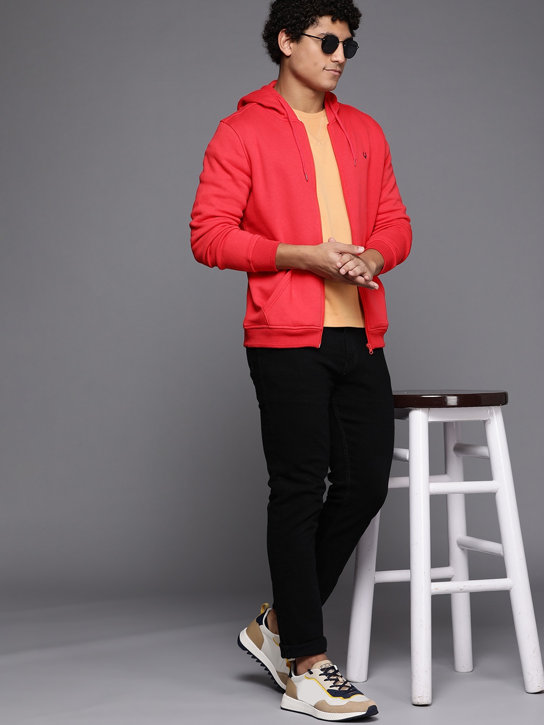 

Allen Solly Men Red Hooded Front-Open Knitted Sweatshirt