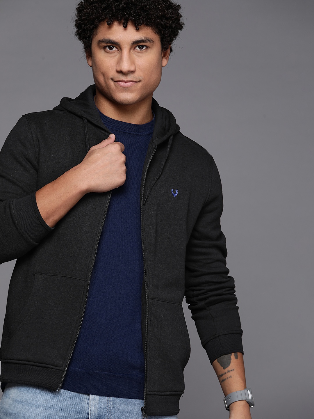 

Allen Solly Men Black Solid Hooded Sweatshirt