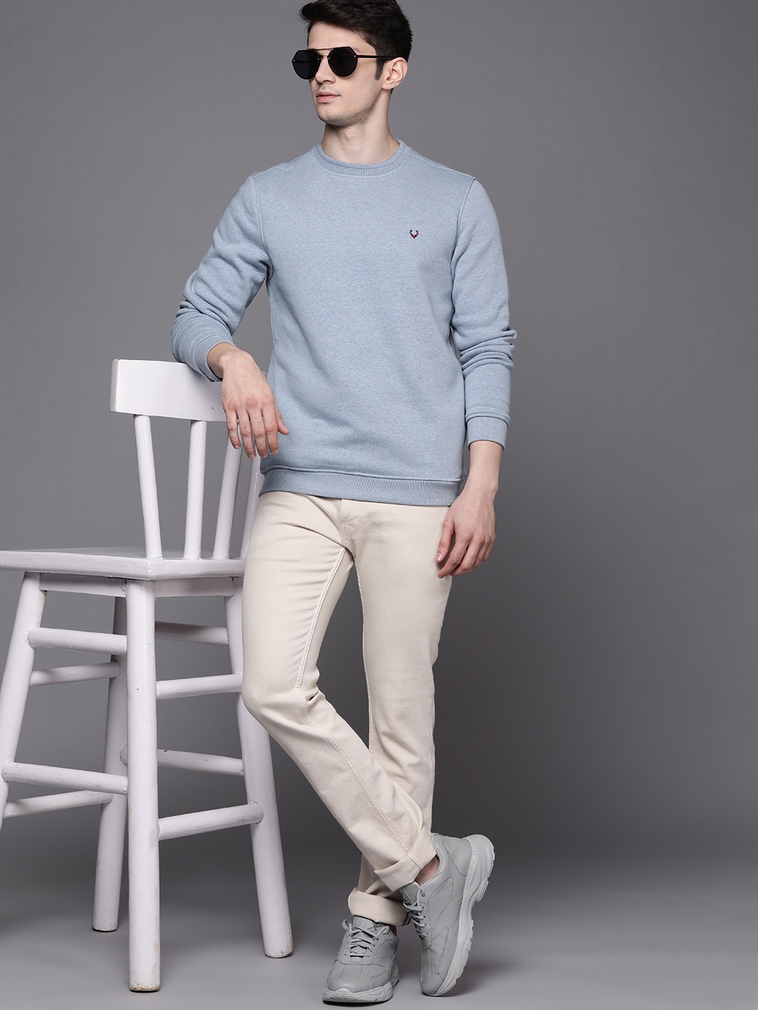 

Allen Solly Men Blue Solid Sweatshirt