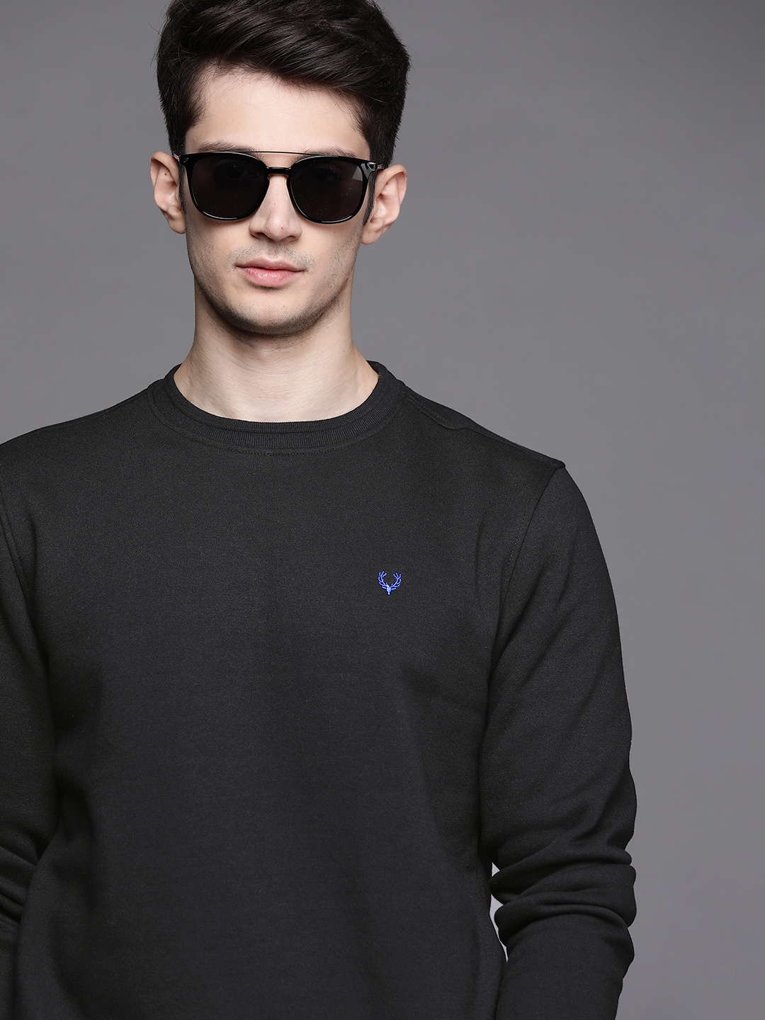 

Allen Solly Men Black Solid Sweatshirt