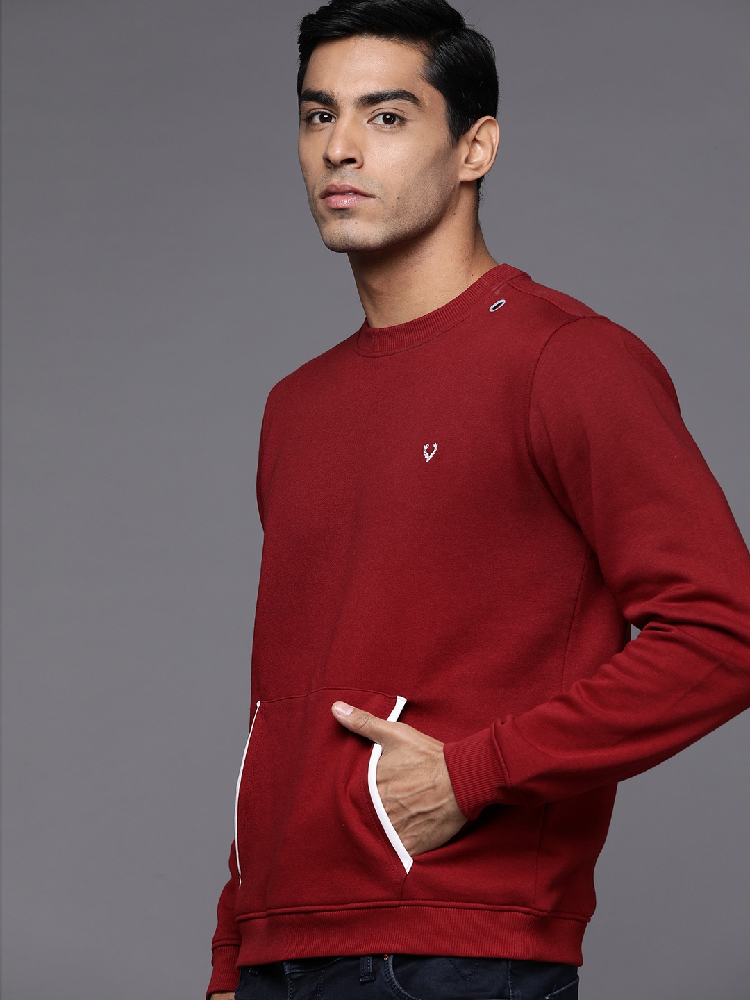 

Allen Solly Men Maroon Solid Sweatshirt