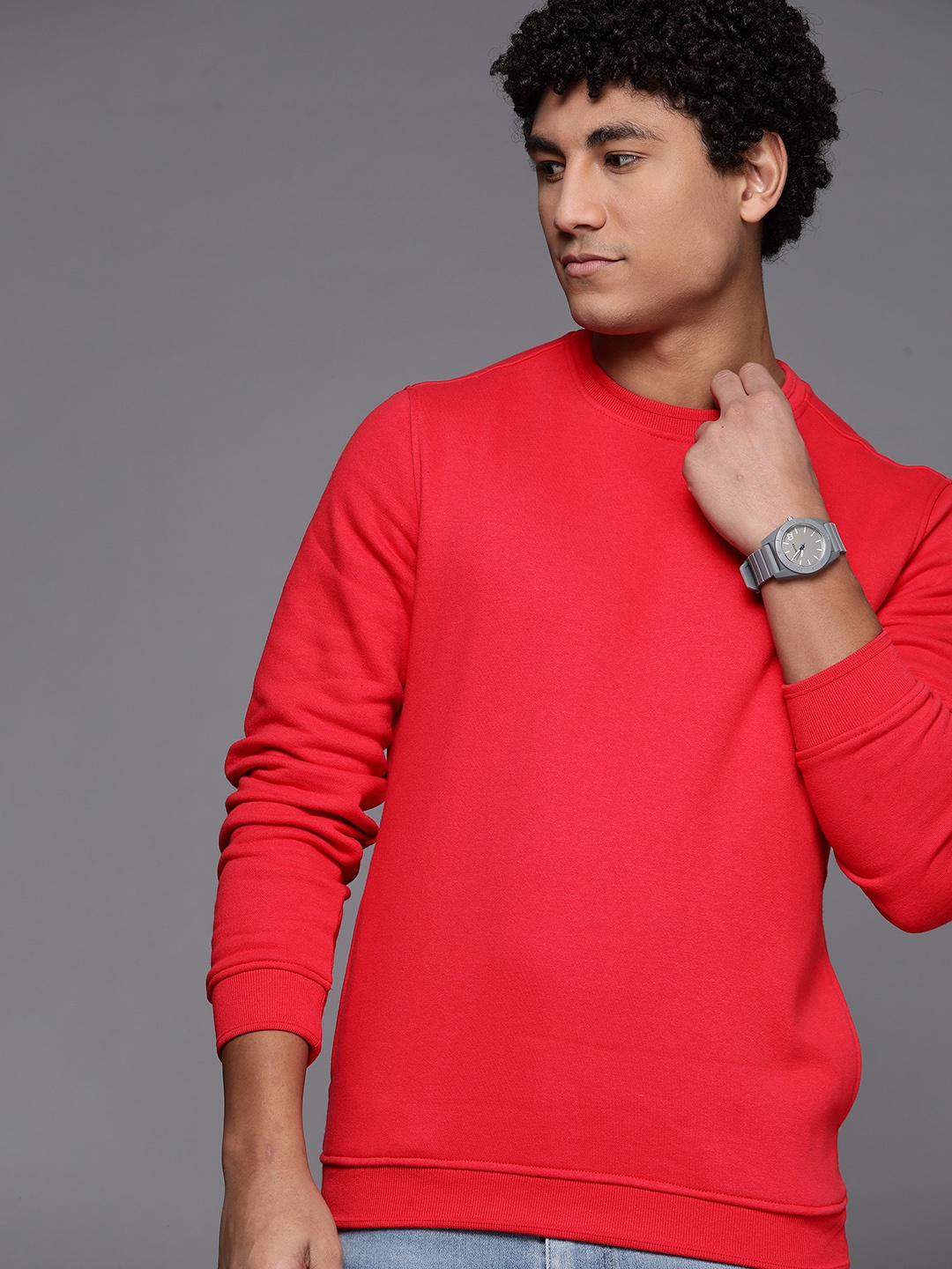 

Allen Solly Men Red Solid Sweatshirt