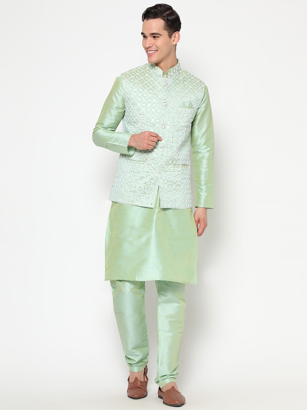 

GoStyle Men Sea Green Kurta With Churidar & With Nehru Jacket