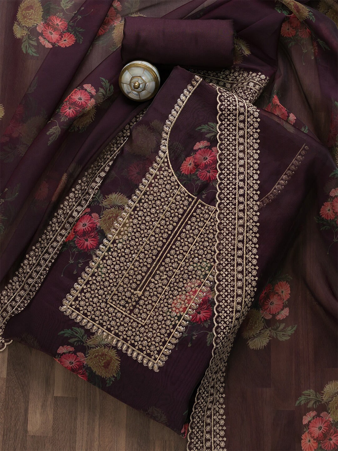

Koskii Maroon & Gold-Toned Printed Unstitched Dress Material