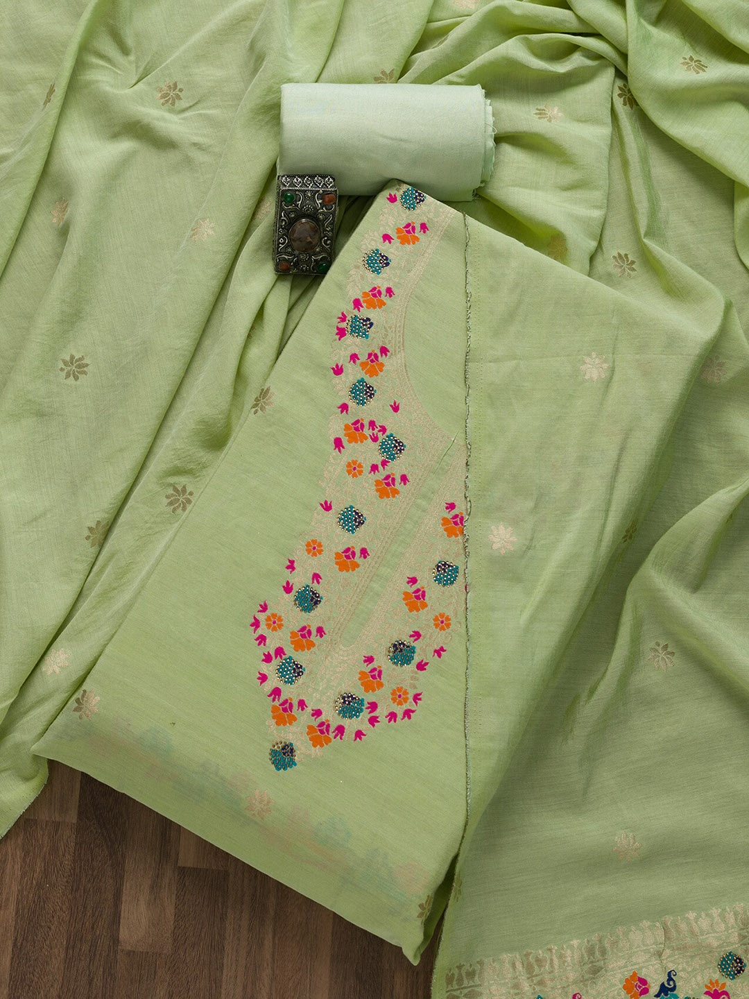 

Koskii Green & Gold-Toned Art Silk Unstitched Dress Material