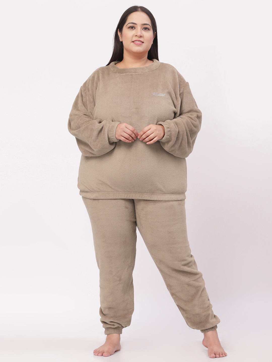 

KLOTTHE Plus Size Woollen Night Suit, Beige