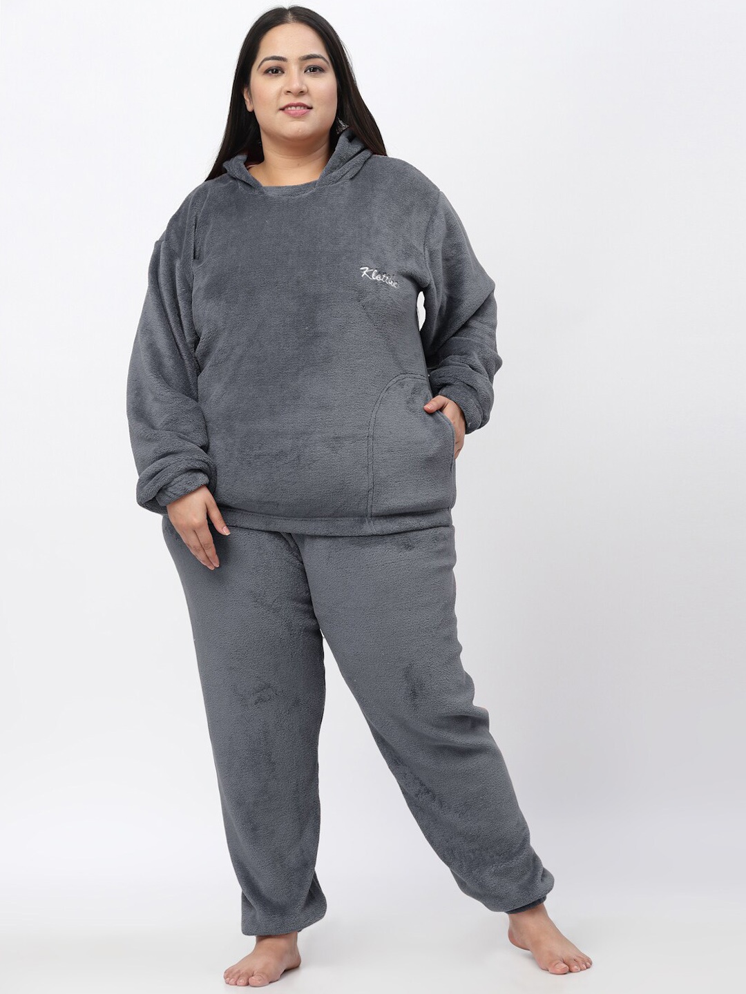 

KLOTTHE Plus Size Woolen Hooded Night suit, Grey