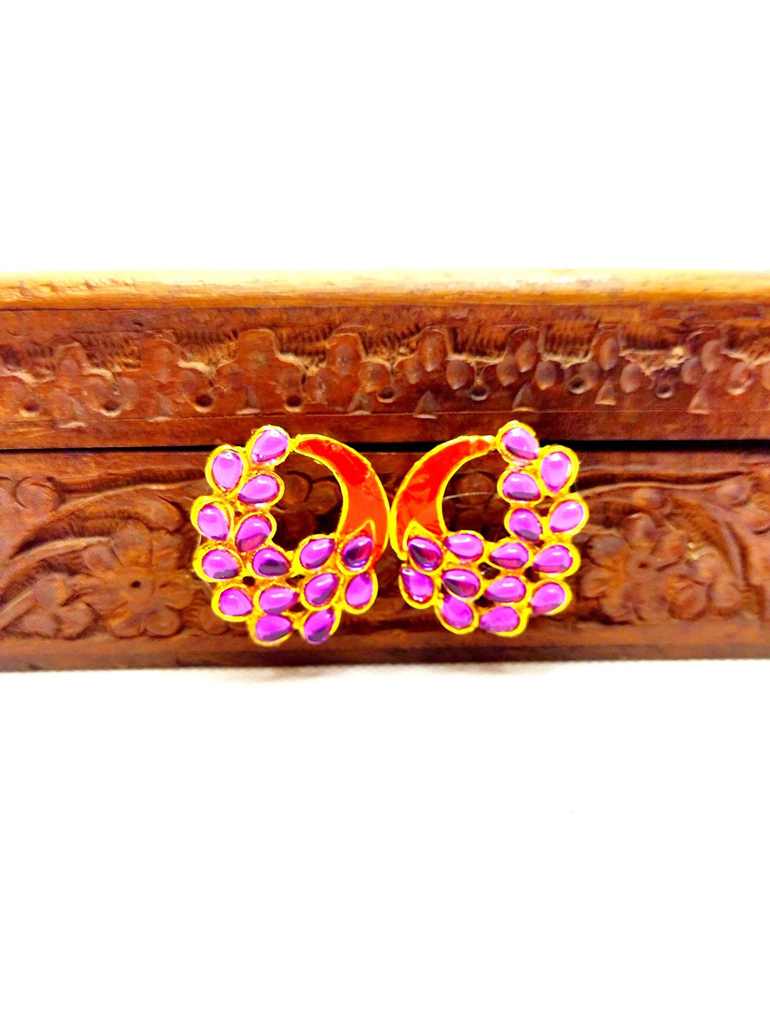 

Kshitij Jewels Women Orange & Pink Peacock Shaped Studs Earrings