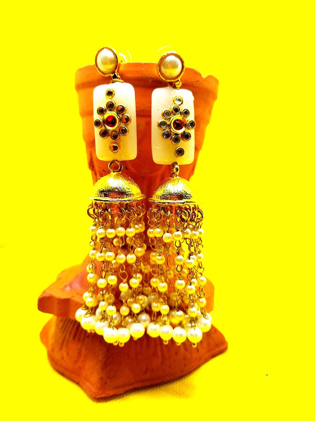 

Kshitij Jewels Gold-Plated & White Contemporary Jhumkas Earrings