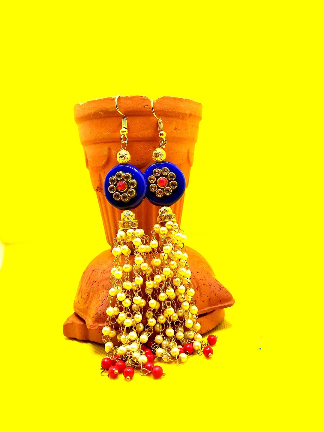 

Kshitij Jewels Women Navy Blue & Yellow Gold-Plated Contemporary Drop Earrings