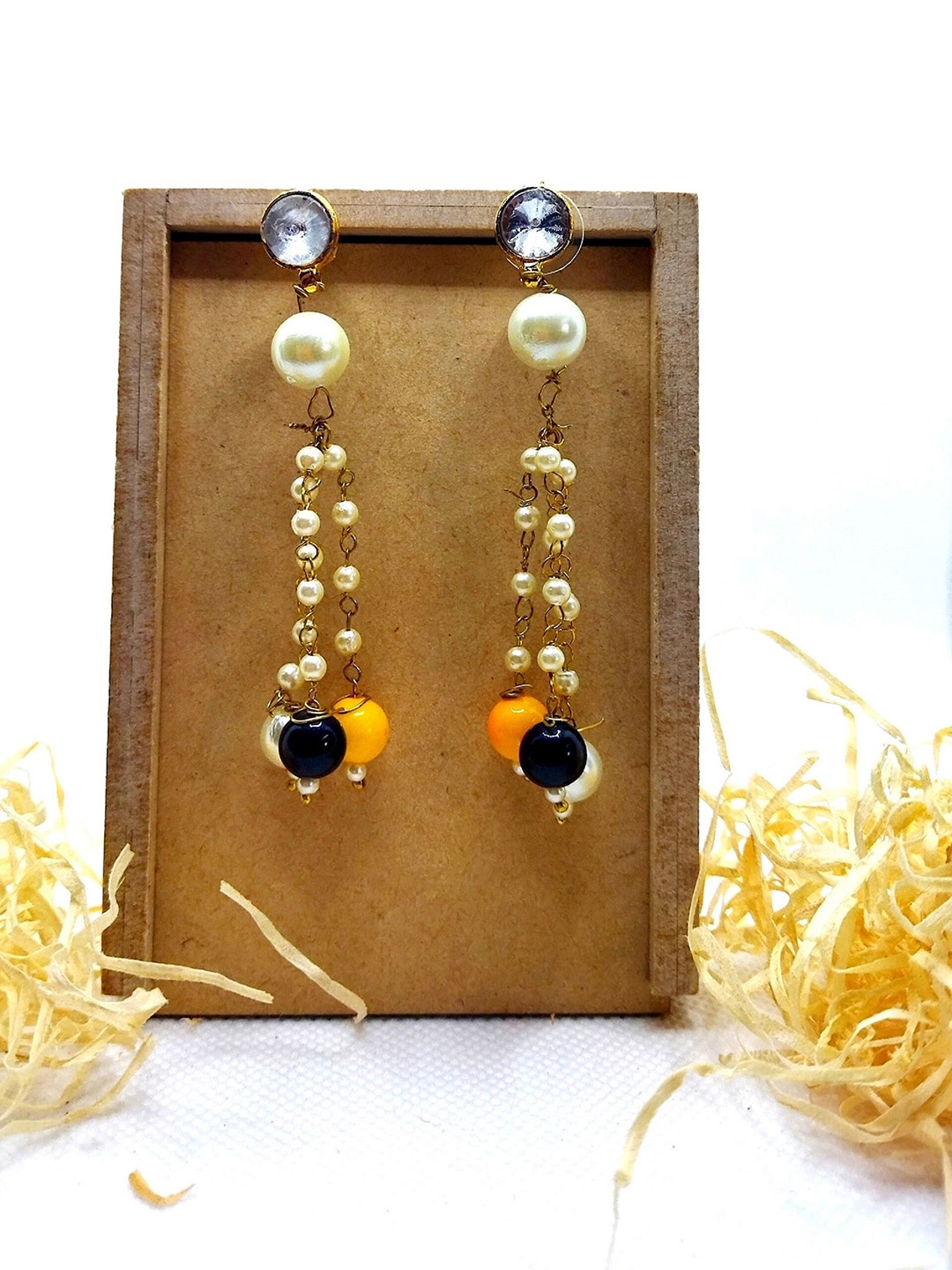 

Kshitij Jewels White & Yellow Contemporary Drop Earrings