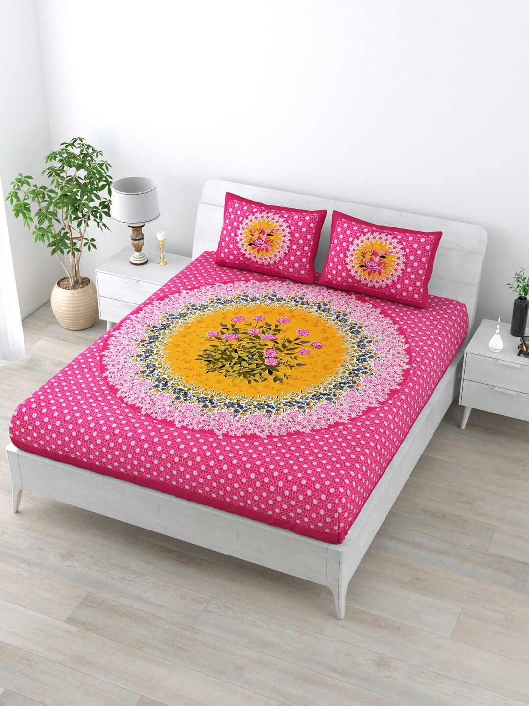 

LIVING ROOTS Pink & Yellow Floral 144 TC Queen Bedsheet with 2 Pillow Covers