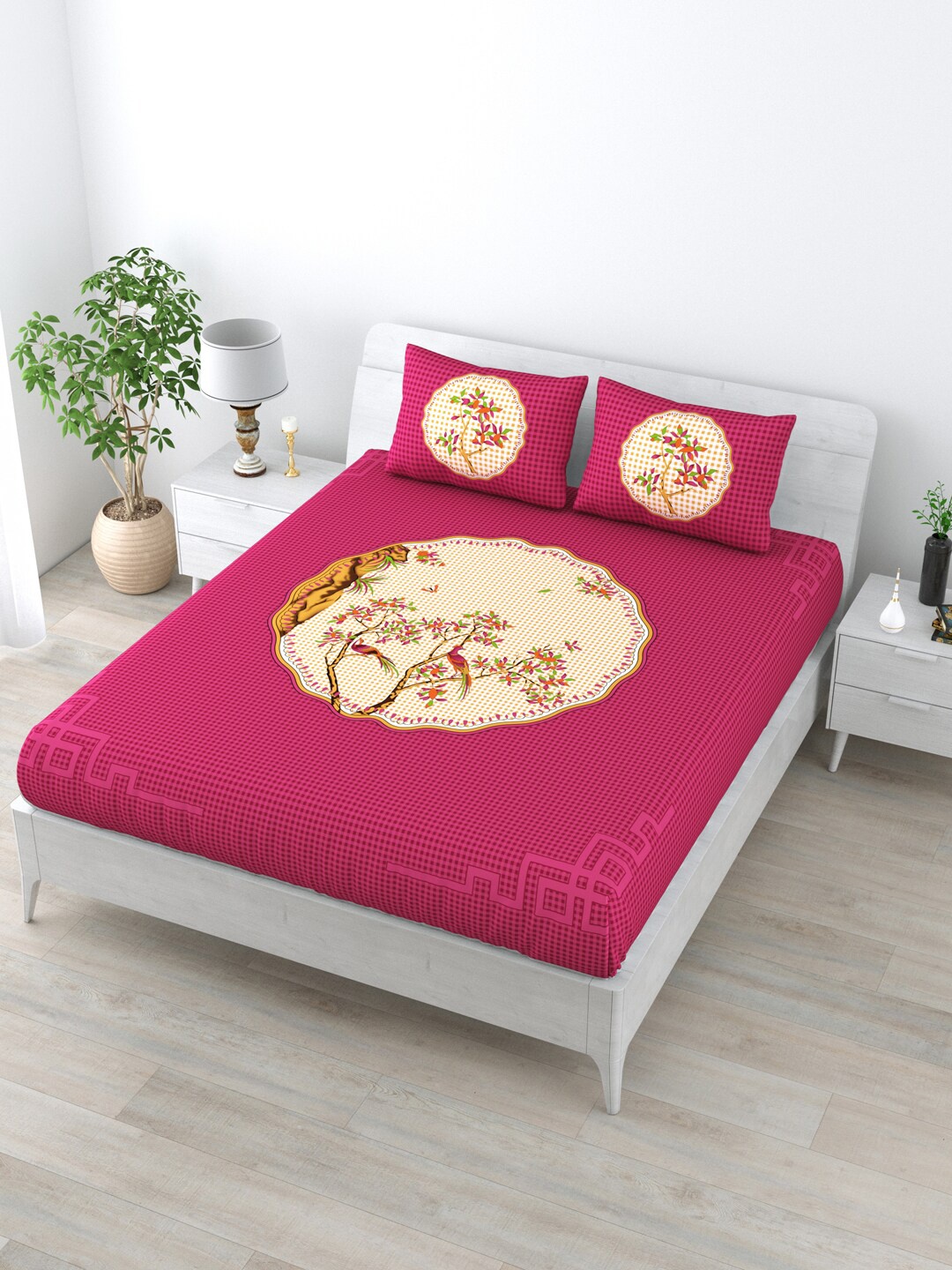 

LIVING ROOTS Pink & Off White Cotton144 TC Queen Bedsheet with 2 Pillow Covers