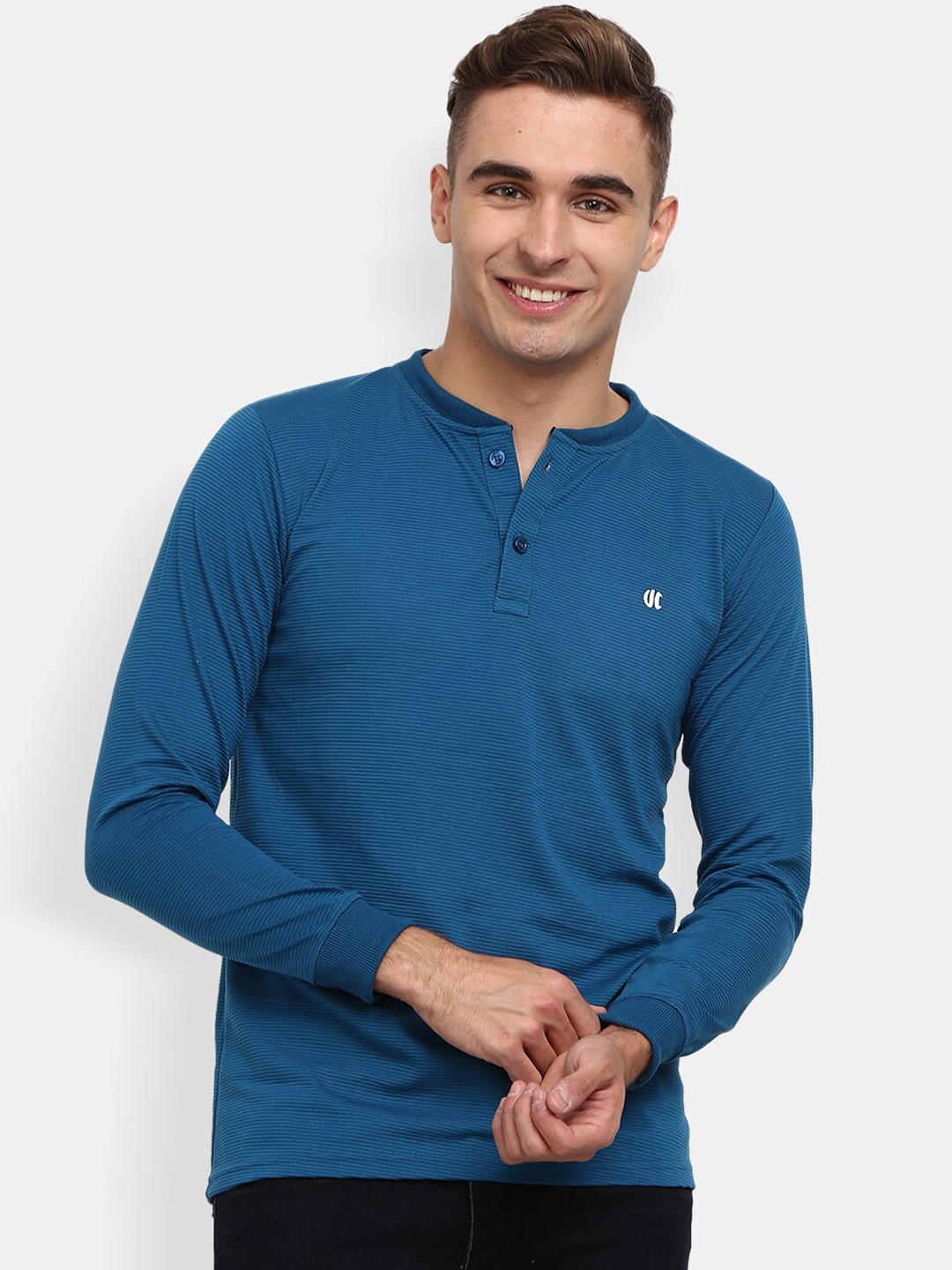 

V-Mart Men Teal Henley Neck Cotton T-shirt