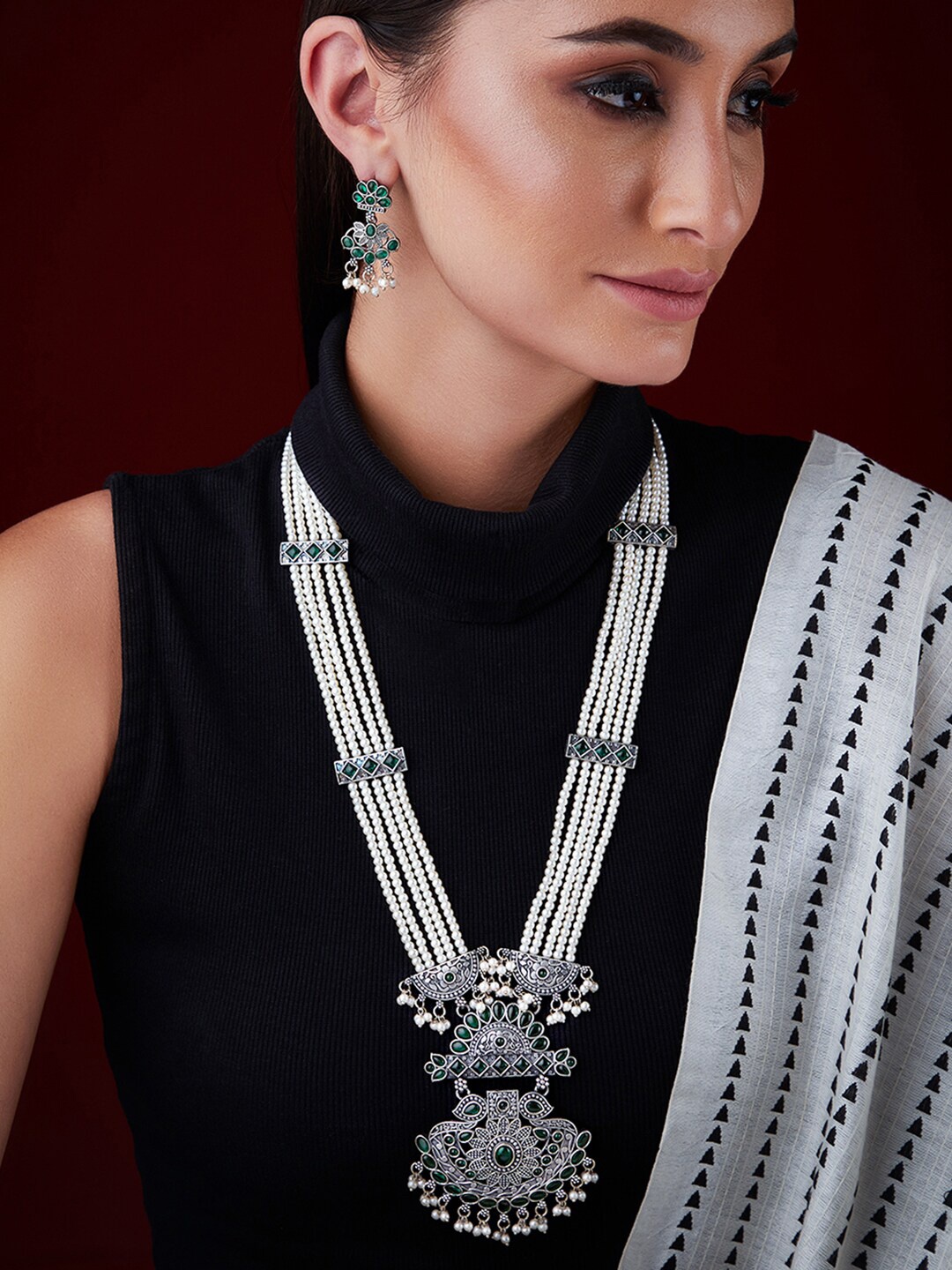 

Rubans Oxidised Silver-Plated & Green Stone Studded Jewellery Set