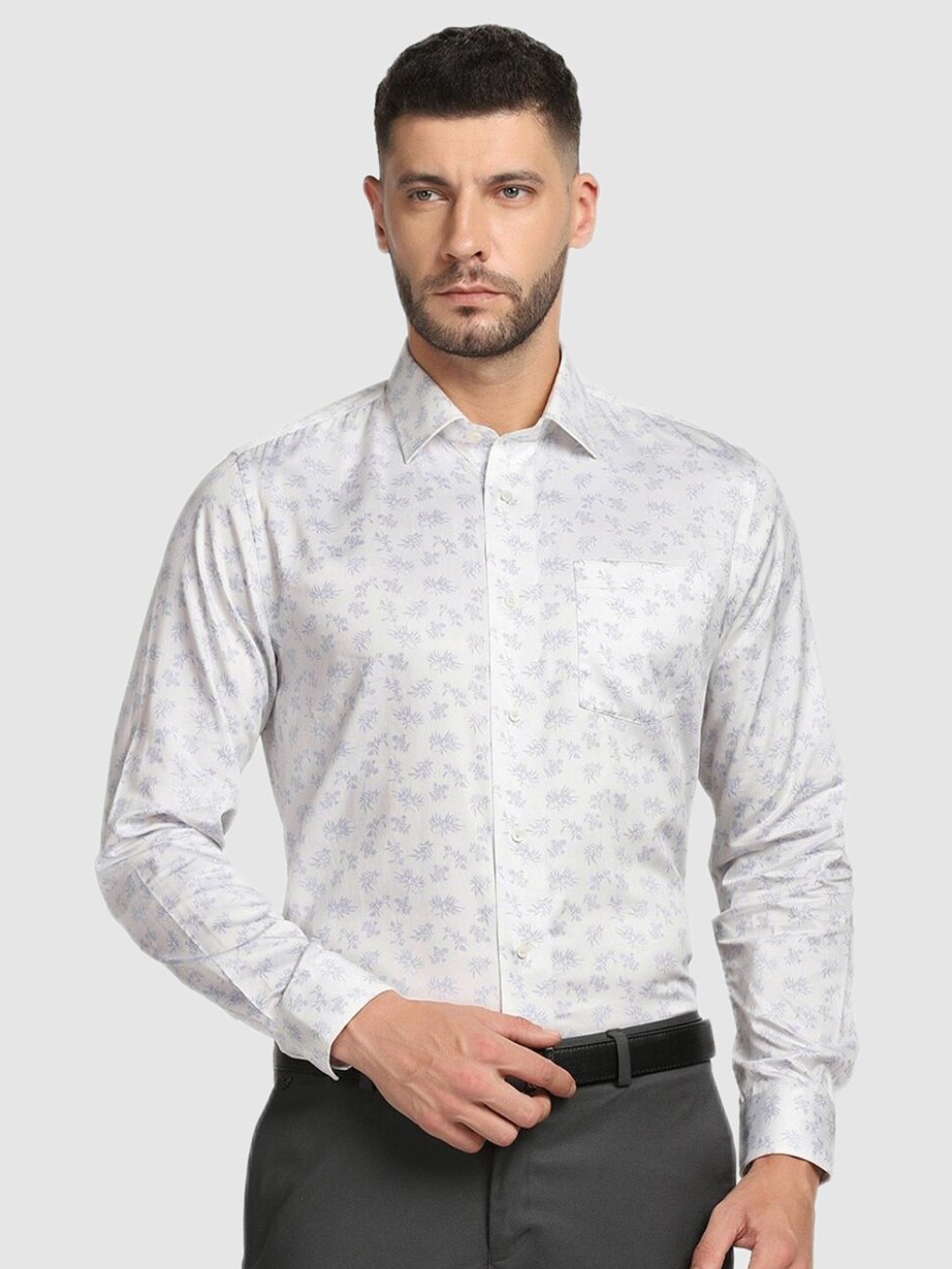 

Blackberrys Men Lavender Slim Fit Floral Printed Formal Shirt