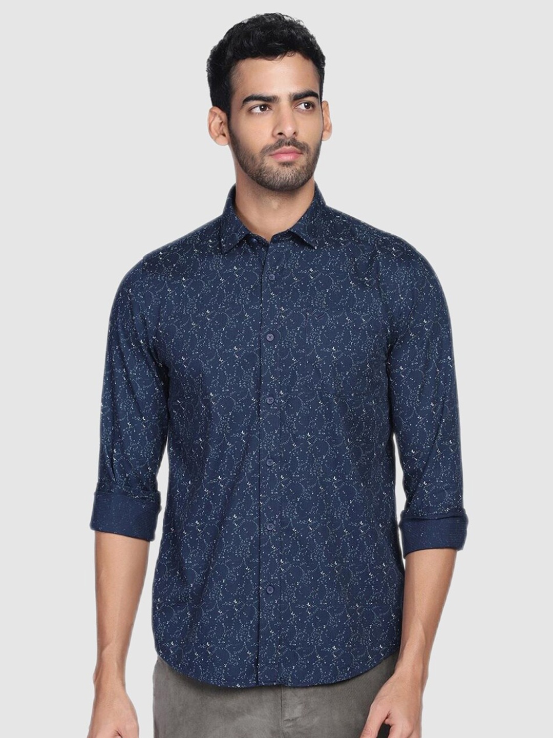 

Blackberrys Men Blue Slim Fit Printed Casual Shirt