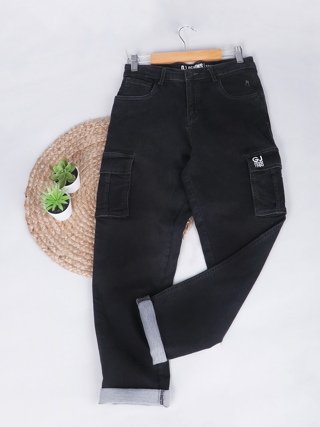 

Gini and Jony Boys Black Low Distress Cotton Jeans