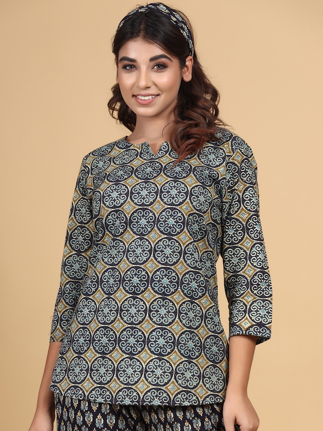 

mirari Ethnic Motifs Printed Cotton Night Suit, Grey