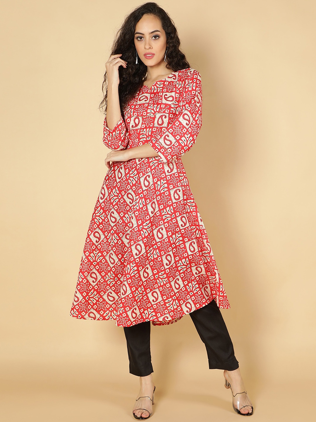 

Fabclub Women Orange Ethnic Motifs Printed Empire Pure Cotton Kurta with Trousers