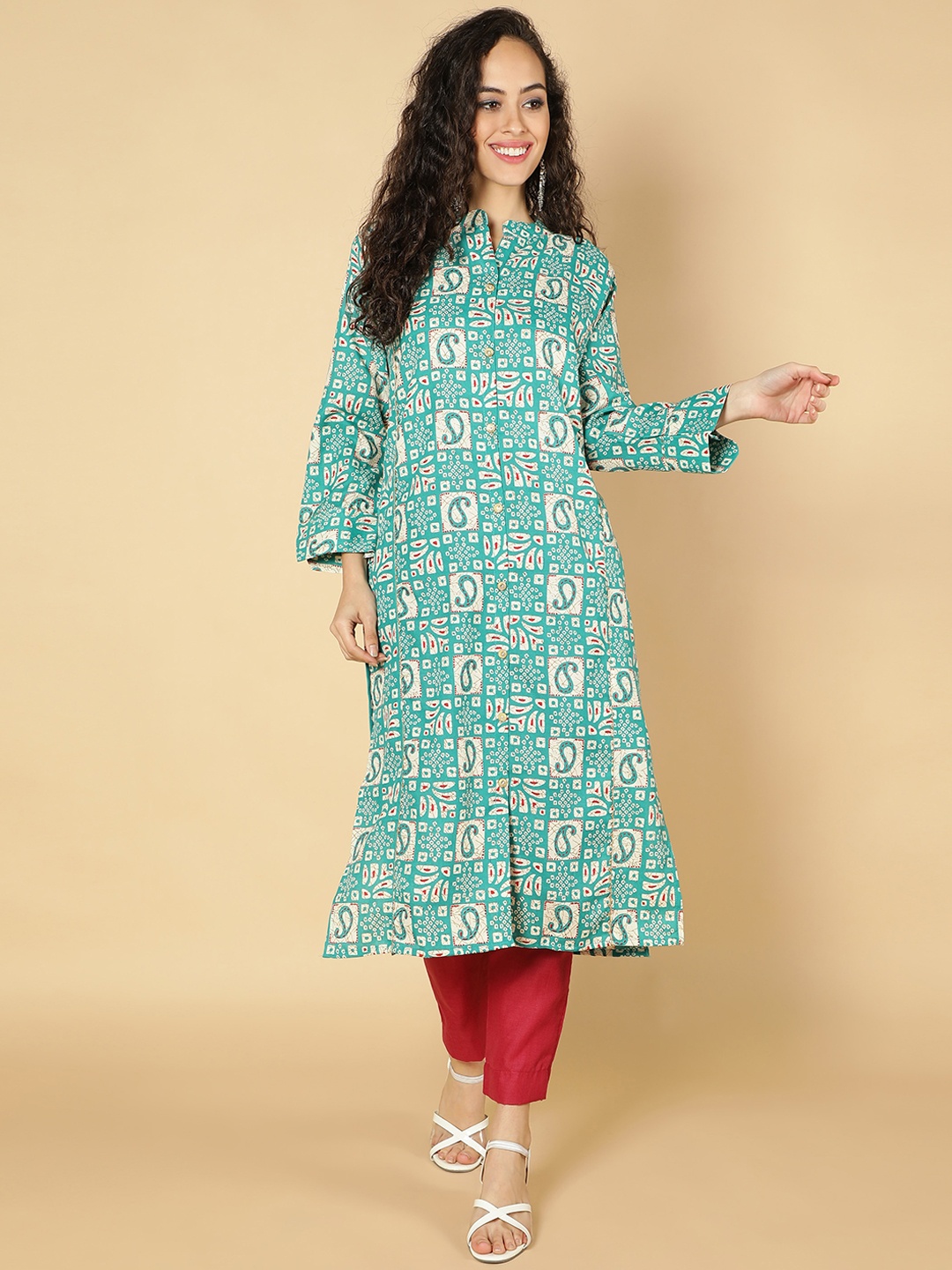 

Fabclub Women Turquoise Blue Ethnic Motifs Yoke Design Pure Cotton Kurta with Trousers