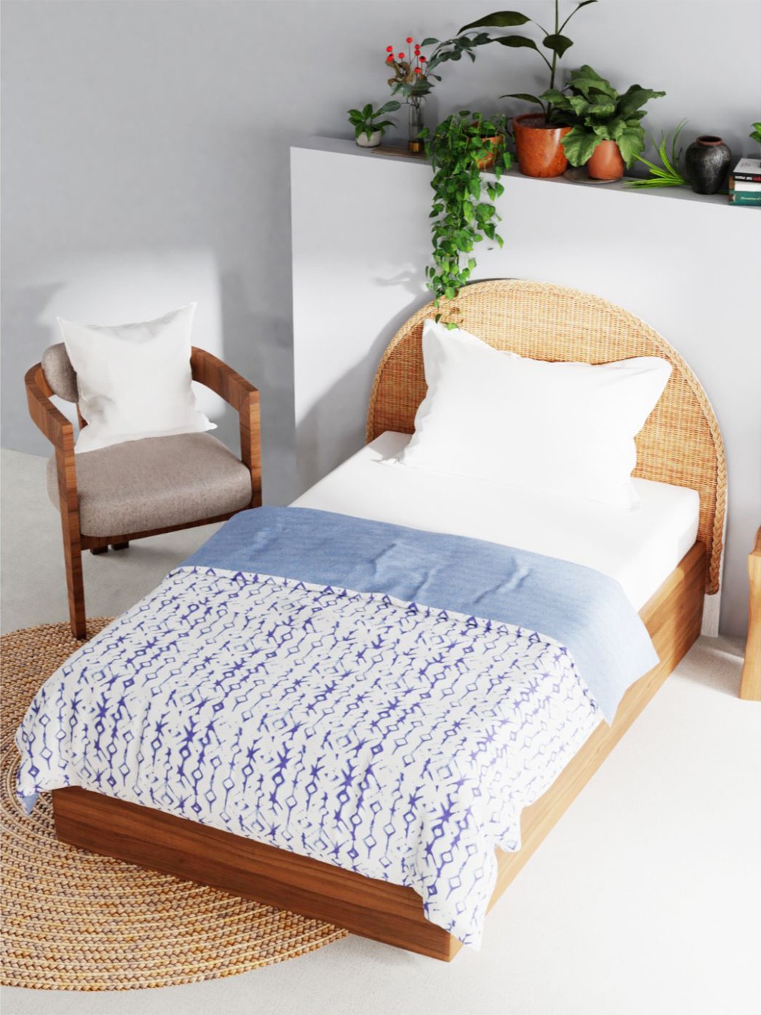 

BIANCA Blue & White Geometric AC Room 120 GSM Single Bed Dohar