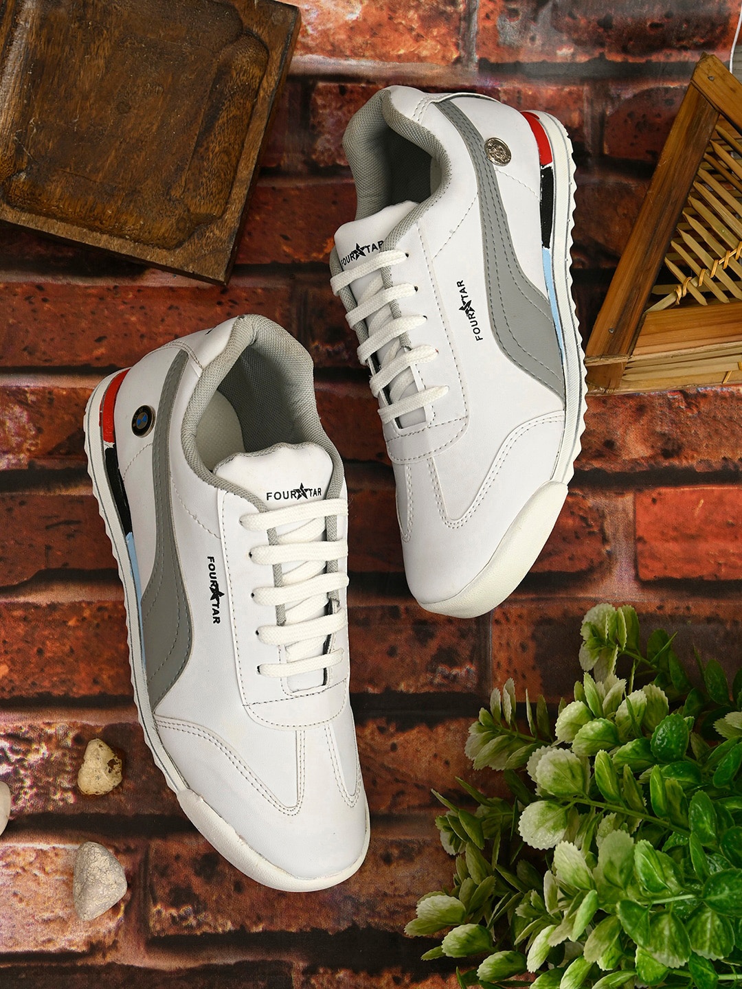 

FOUR STAR TRUCK SALES Men White Colourblocked Synthetic Sneakers