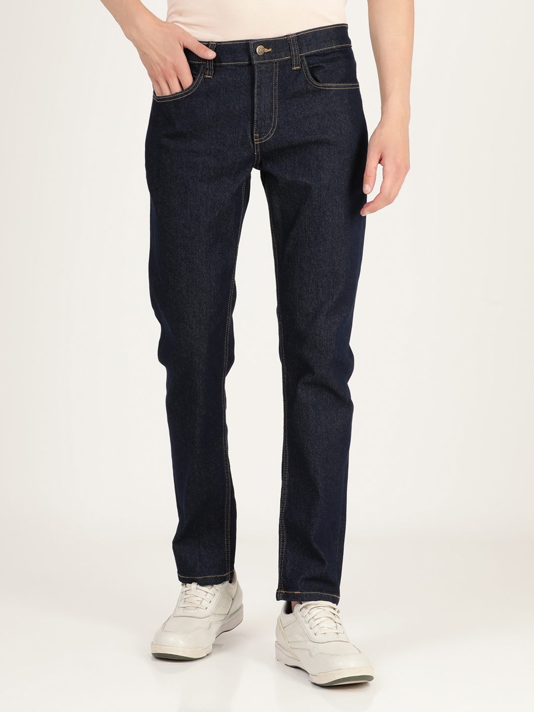 

Lee Men Blue Slim Fit Low Distress Stretchable Jeans