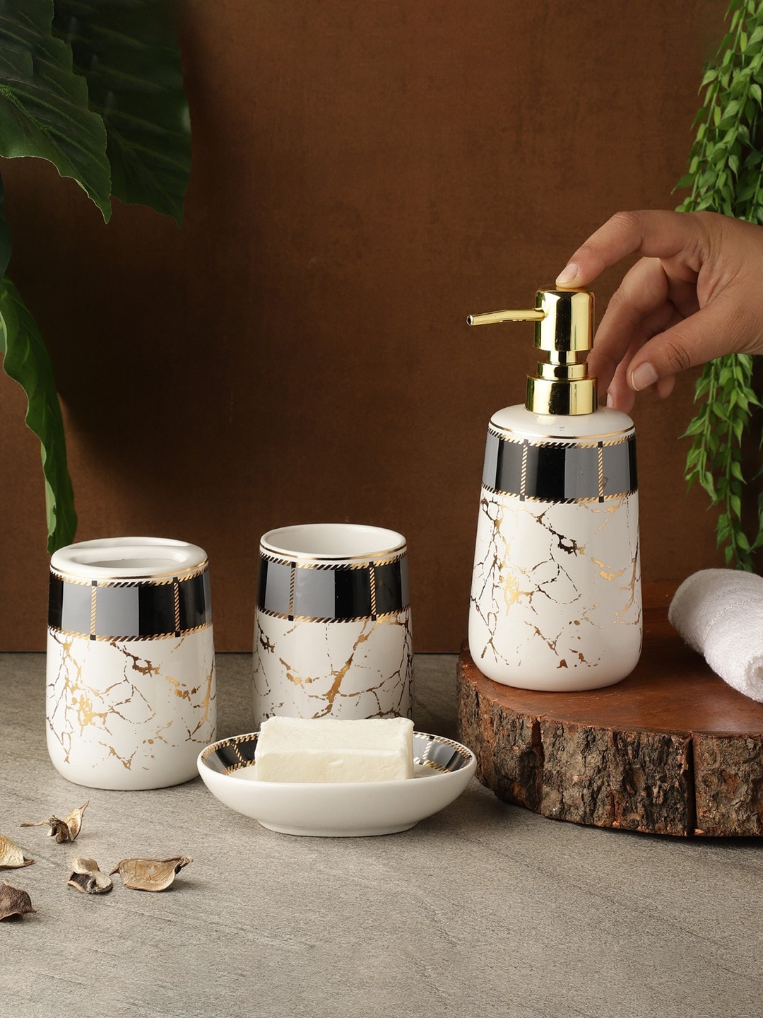 

The Decor Mart Set Of 4 White & Black Textured Bathroom Accessory Set