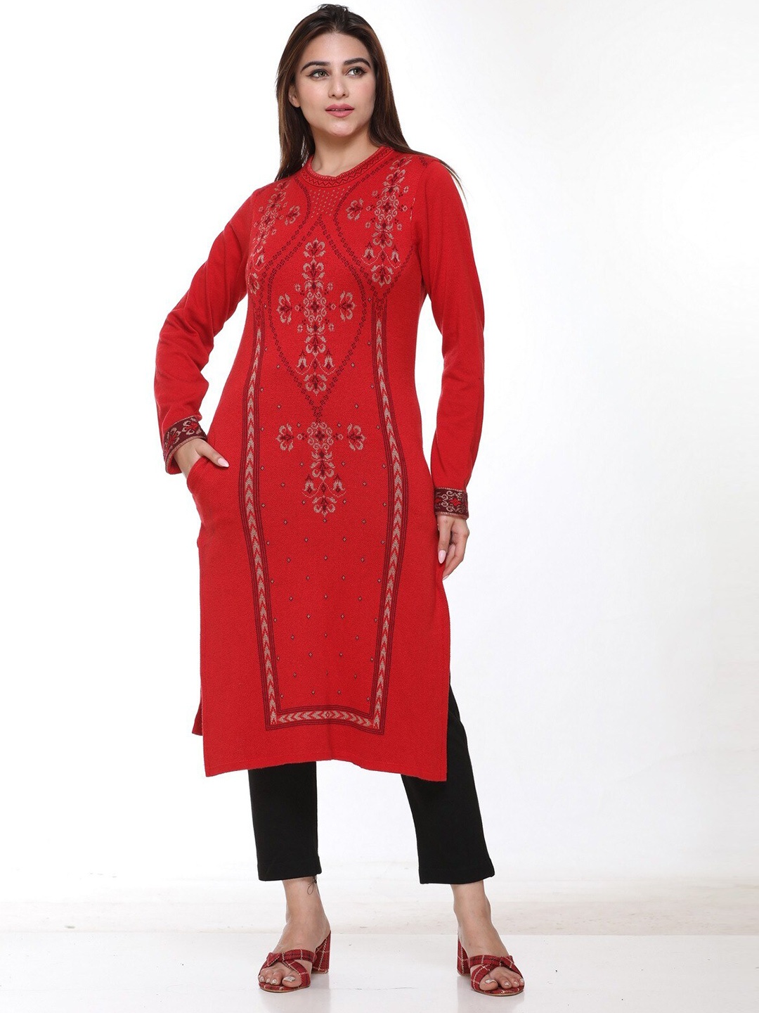 

KEIKO Women Red Floral Printed Kurta