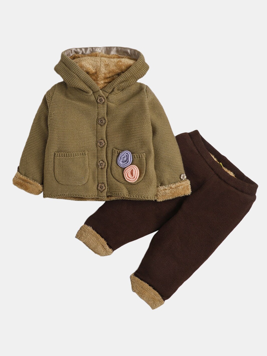 

Hopscotch Unisex Kids Beige & Khaki Top with Trousers