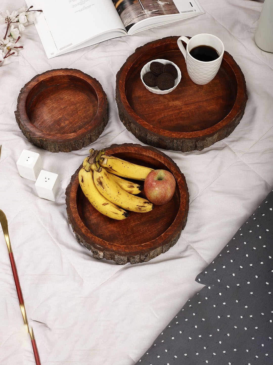 The Decor Mart Set of 3 Brown Textured Wooden Bowl