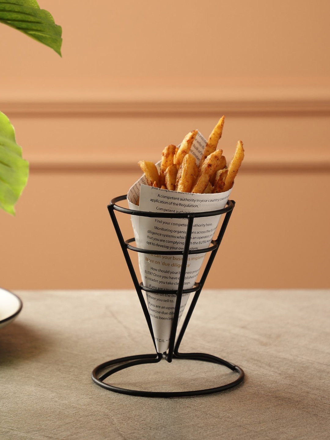

The Decor Mart Black Metal Snack Basket