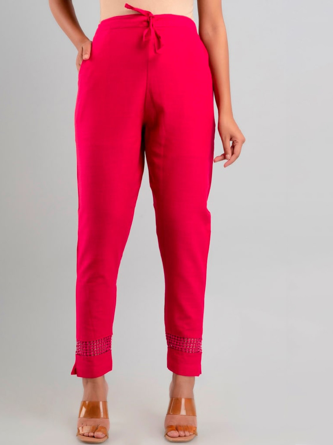 

Fusion Threads Women Red Cotton Pencil Trouser