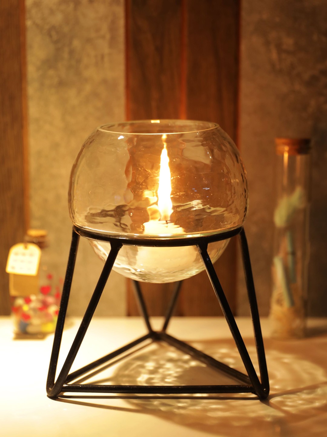 

AWAAS DECOR Black & Transparent Solid Candle Holder