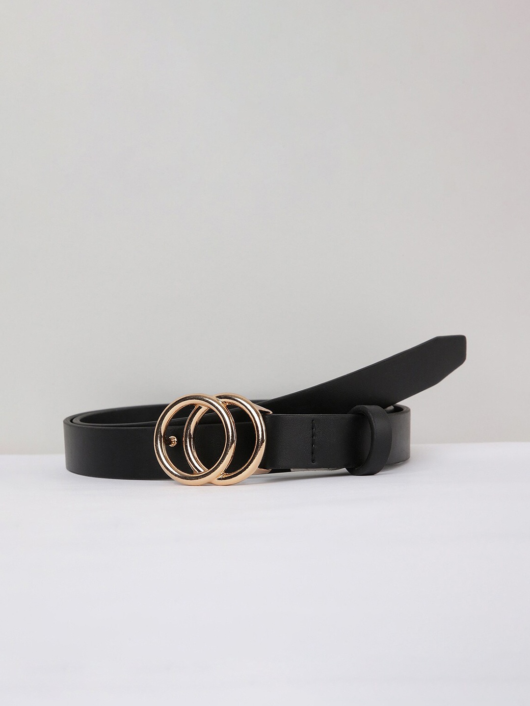 

max Women Black Solid Formal Belt