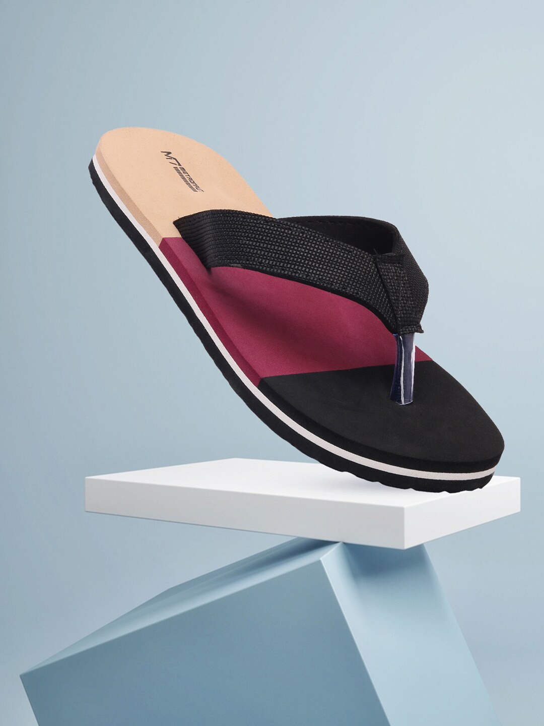 

M7 by Metronaut Men Black & Burgundy Colourblocked Rubber Thong Flip-Flops