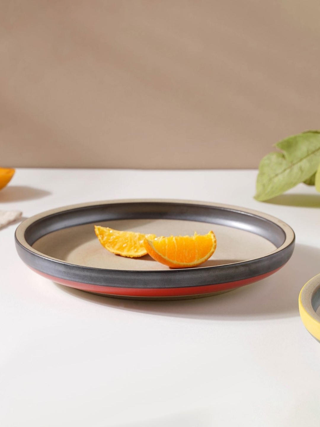 

Nestasia Red & Grey Microwave safe Printed Ceramic Matte Plate
