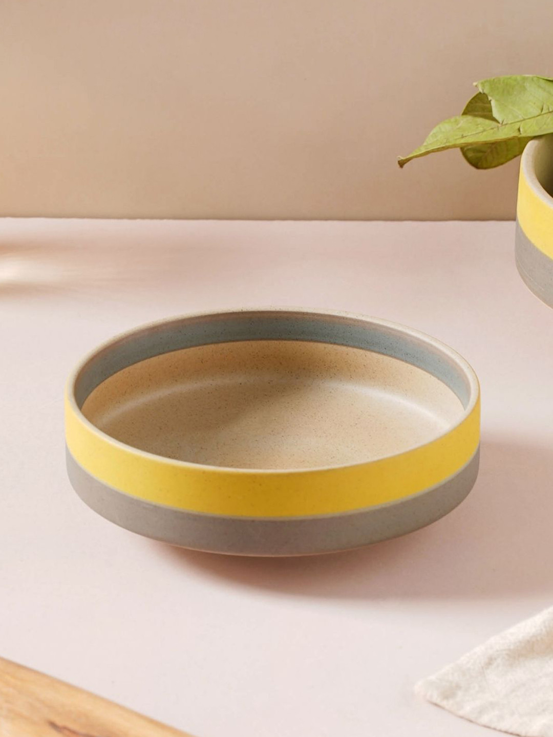 

Nestasia Grey & Yellow Printed Microwave safe Ceramic Matte Bowl 430ml