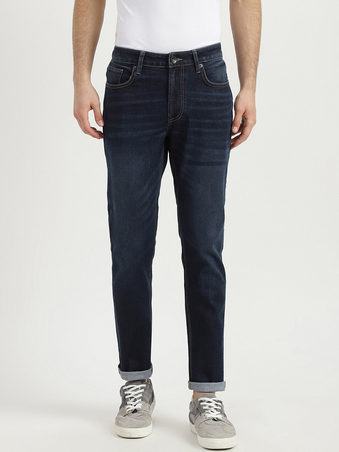 

United Colors of Benetton Men Blue Slim Fit Light Fade Jeans