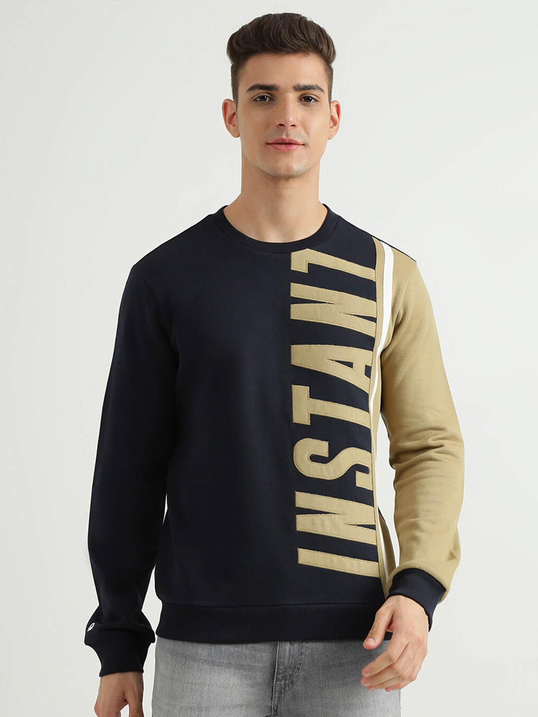 

United Colors of Benetton Men Black Printed Sweatshirt