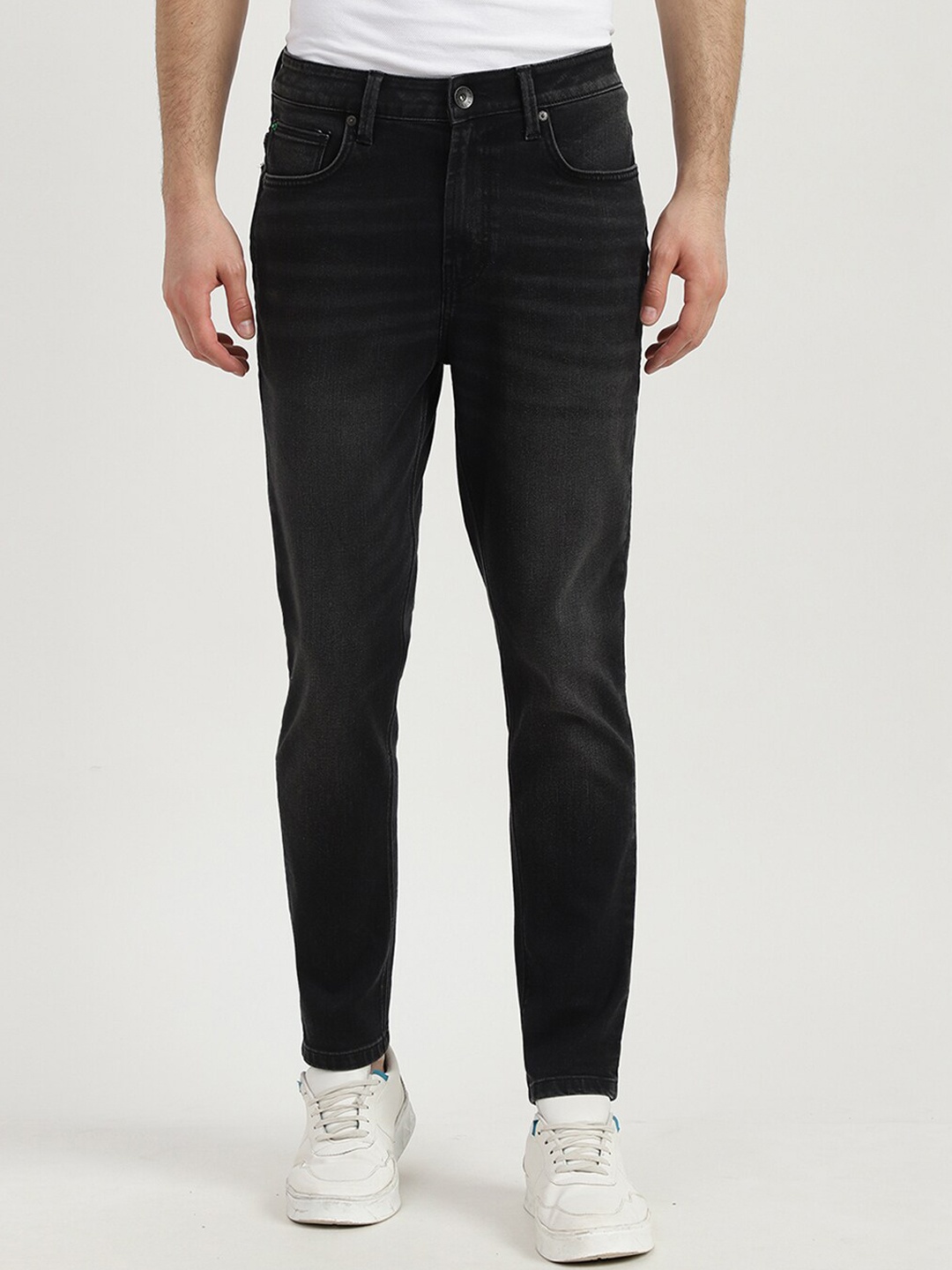 

United Colors of Benetton Men Black Slim Fit Light Fade Jeans