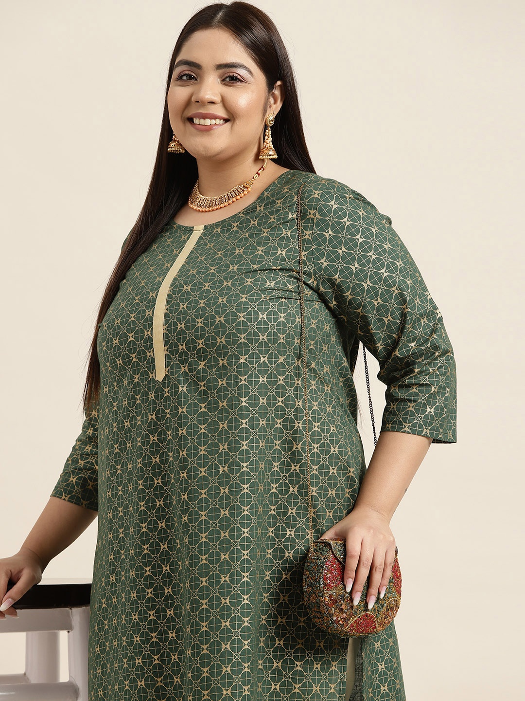 

Sztori Women Plus Size Green & Golden Pure Cotton Floral Print Kurta