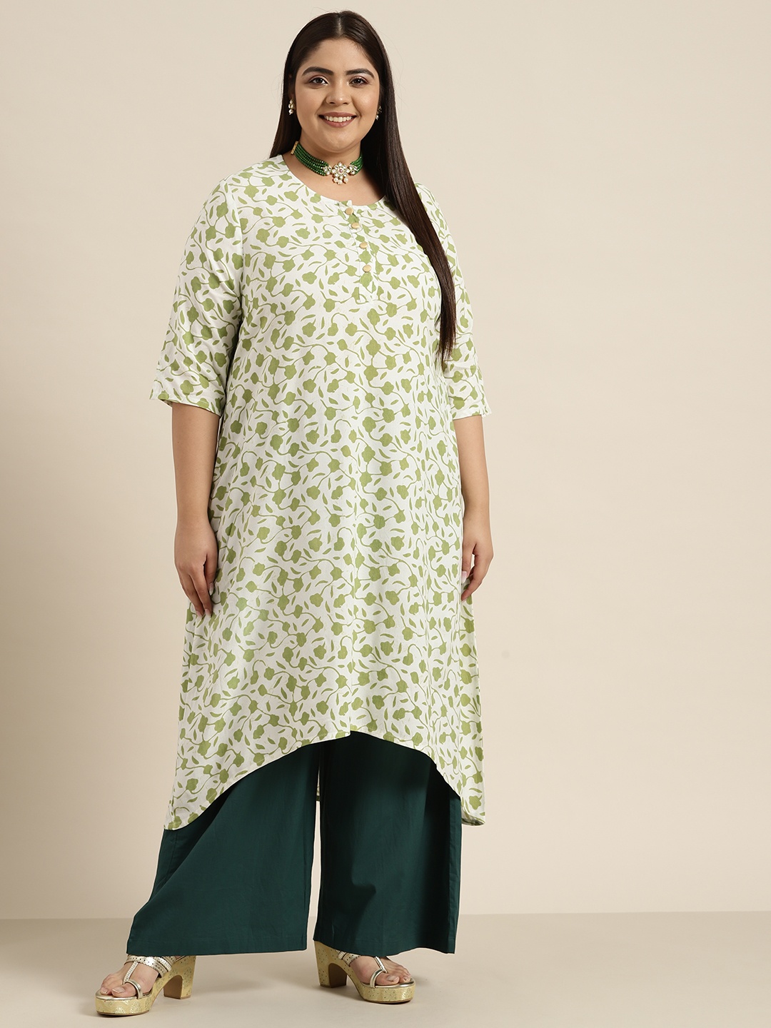 

Sztori Women Plus Size White & Green Floral Print High-Low Kurta
