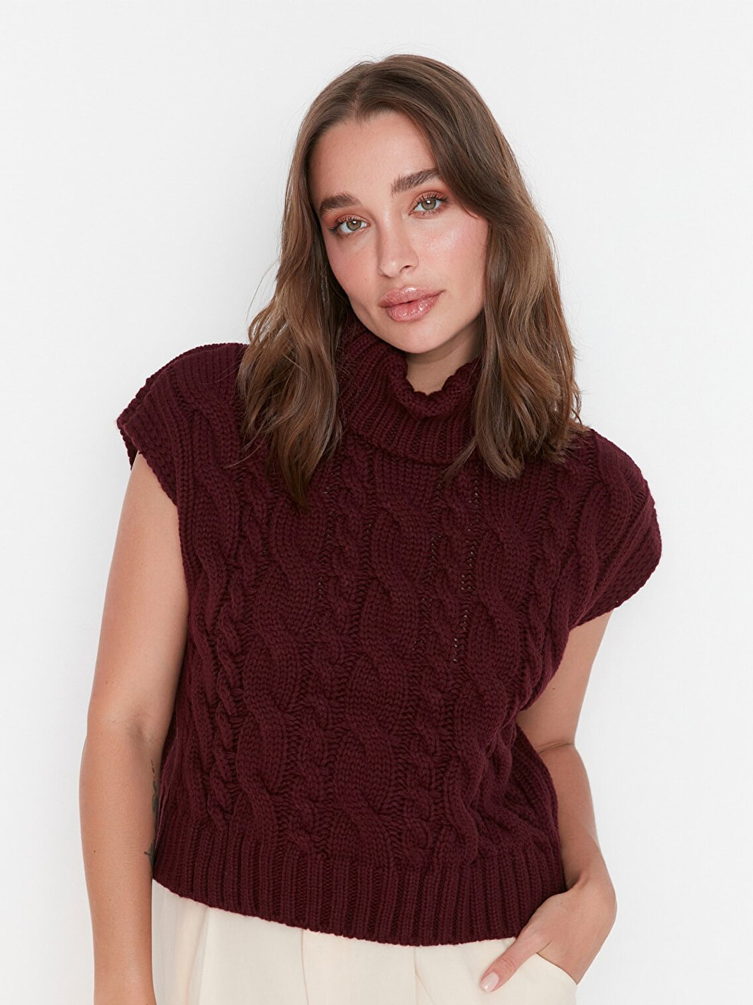 

Trendyol Women Burgundy Pullover