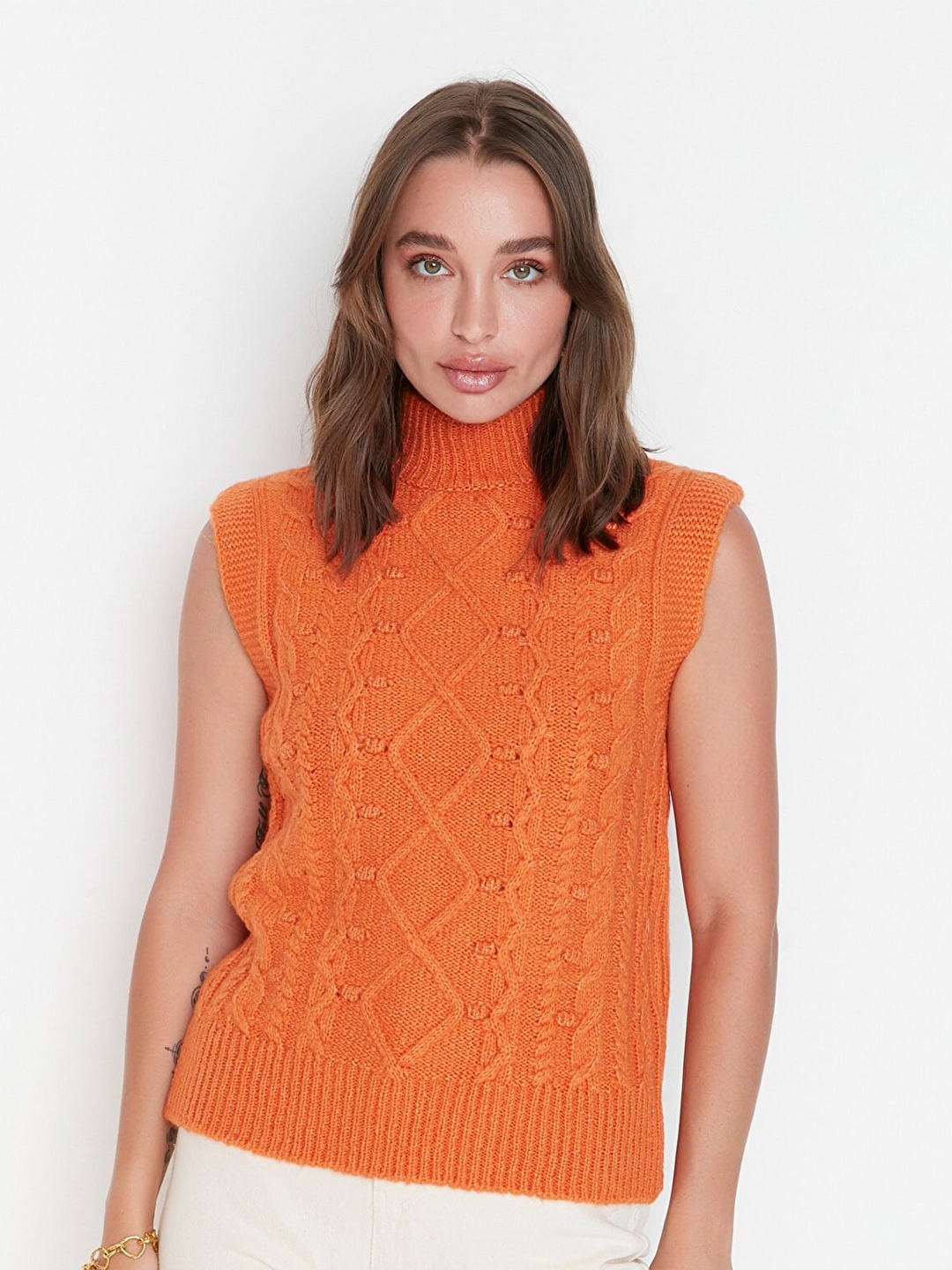 

Trendyol Women Orange Sweater Vest